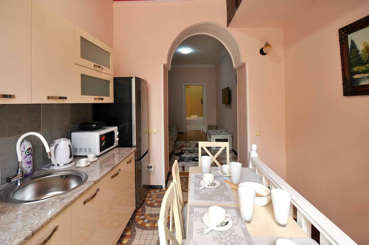 Dani Home Tbilisi Eksteriør billede